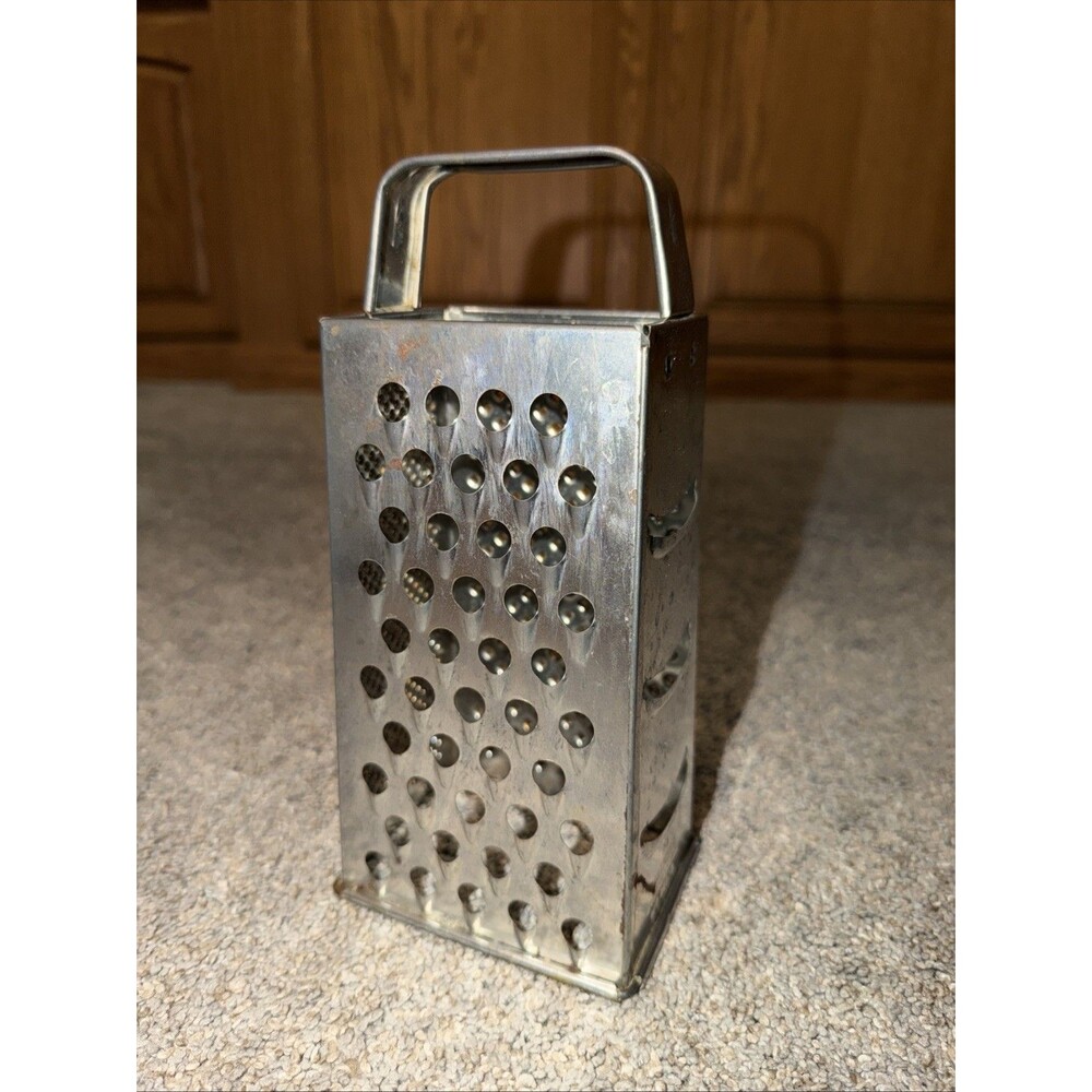 Vtg Bromwell Metal Cheese Grater 4 Sided Rustic Shredder Kitchen Decor #119